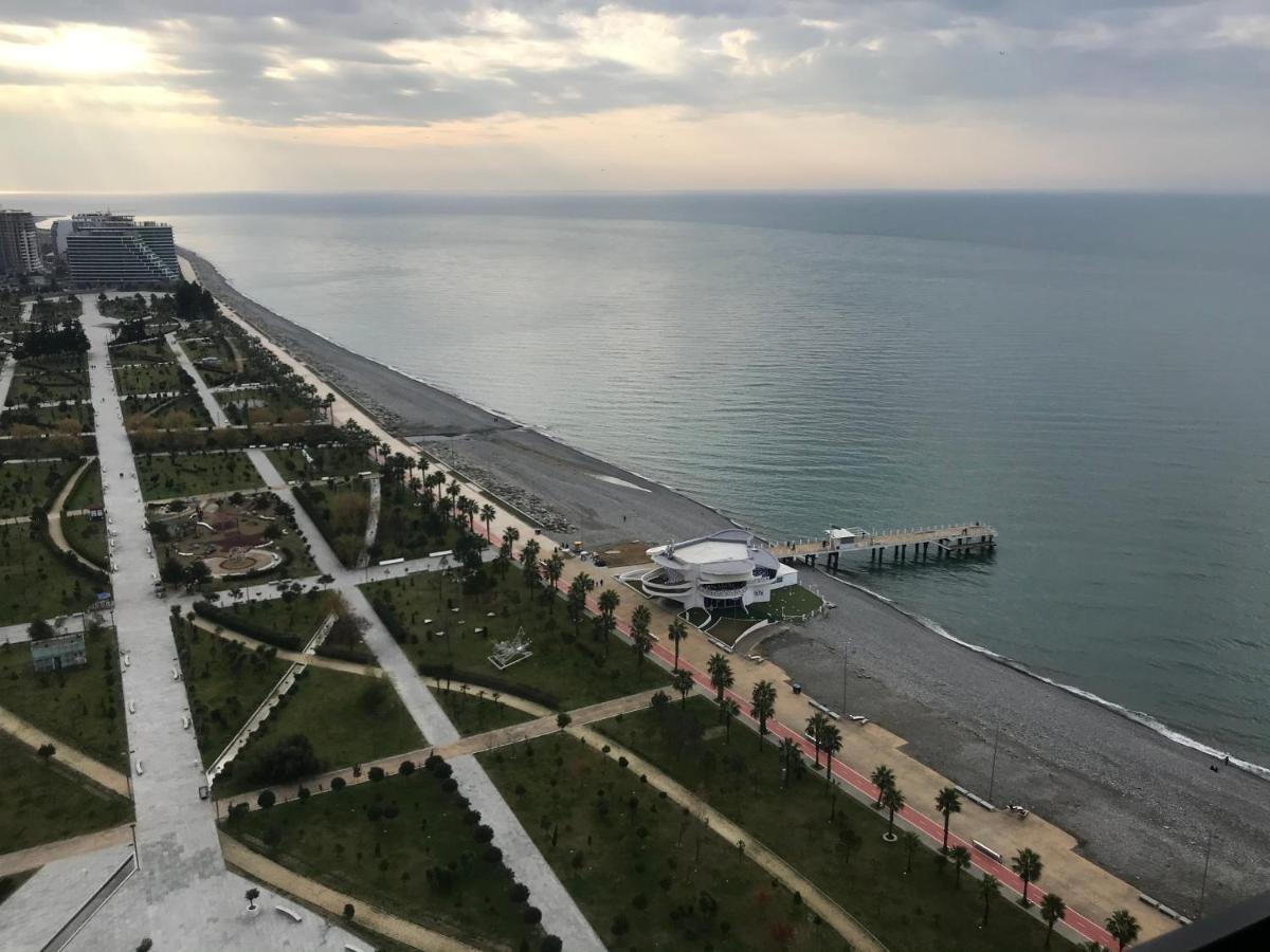 באטומי Orbi Beach Garden מראה חיצוני תמונה